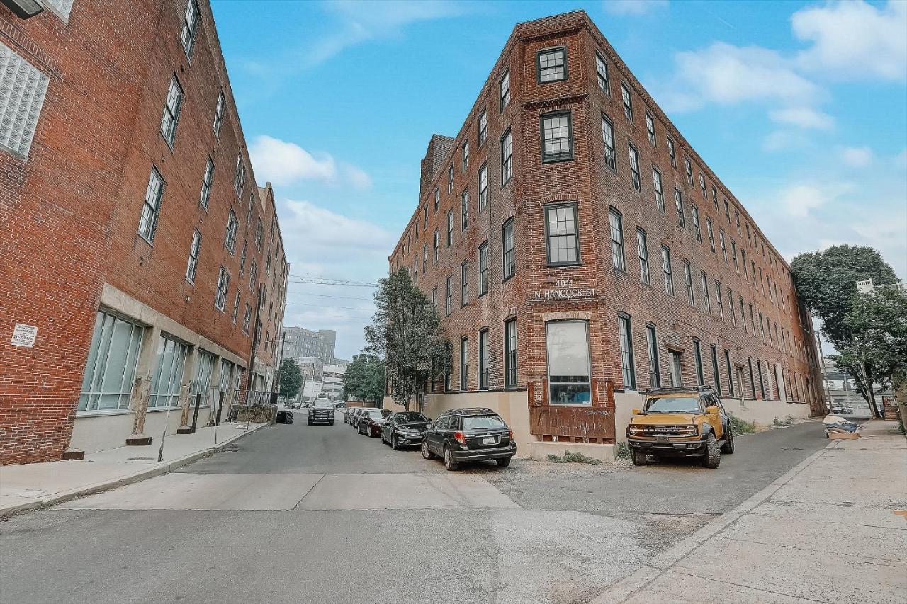 Frontdesk I Carriage Wheel Lofts Apts Philadelphia 아파트 외부 사진